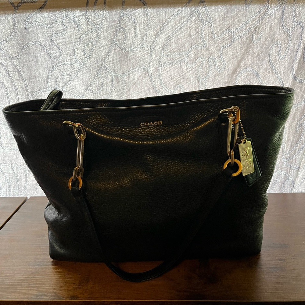 Coach Bag 26769 Madison East West Leather Tote